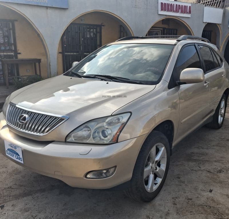 Nigerian Used Lexus RX330 2004  in Ibadan image