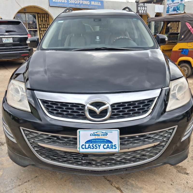 Nigerian Used MAZDA CX 9 SUV in  Oyo State image