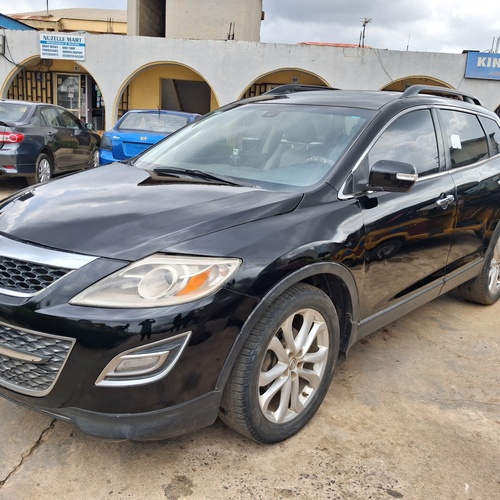 Nigerian Used MAZDA CX 9 SUV in  Oyo State