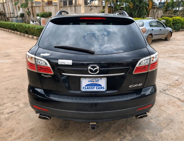 Nigerian Used MAZDA CX 9 SUV in  Oyo State