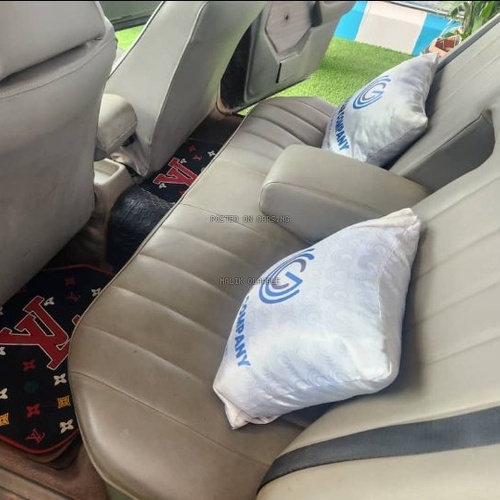 MERCEDES BENZ 300E V BOOT 2001  IN ILORIN KWARA STATE 