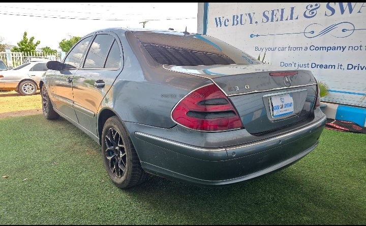 MERCEDEZ BENZ E350 4Matic 2006 For Sale image
