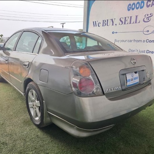 CLEAN NISSAN ALTIMA 2008 FOR SALE IN KWARA