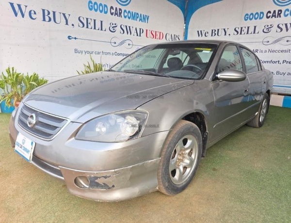 CLEAN NISSAN ALTIMA 2008 FOR SALE IN KWARA
