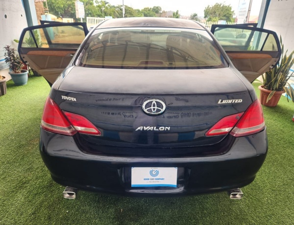 TOYOTA AVALON 2006 for Sale In Ilorin