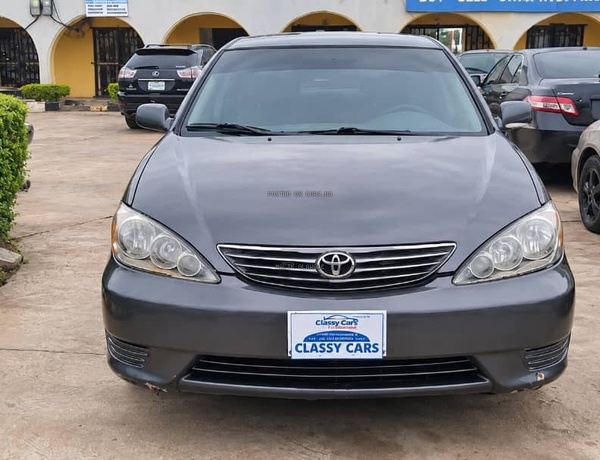 Nigerian Used Toyota Camry 2005 in Oyo State