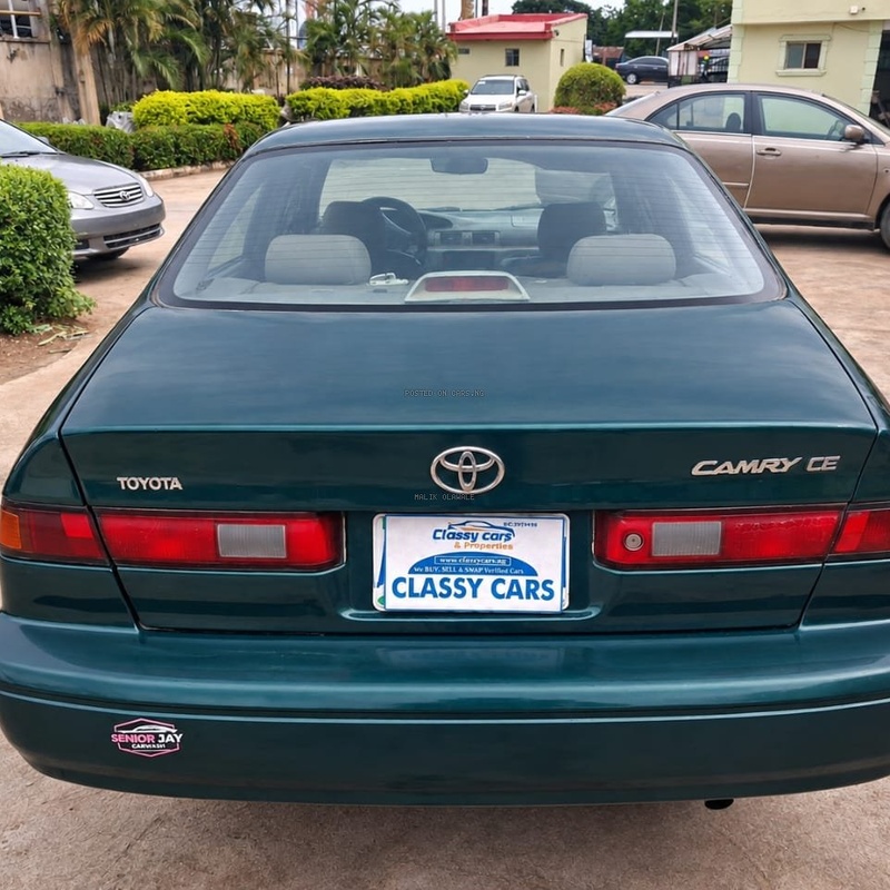 Nigerian Used Toyota Camry Pencil  2000 in  Oyo State image