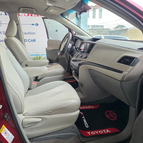 TOYOTA SIENNA 2013 for Sale In Ilorin Kwara State