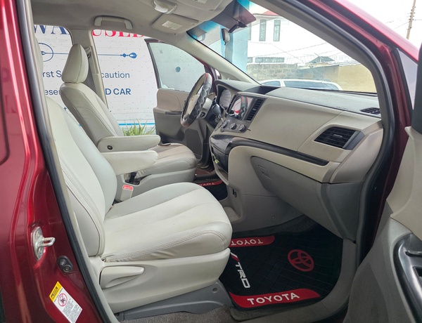 TOYOTA SIENNA 2013 for Sale In Ilorin Kwara State