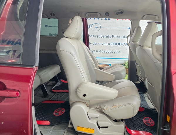 TOYOTA SIENNA 2013 for Sale In Ilorin Kwara State