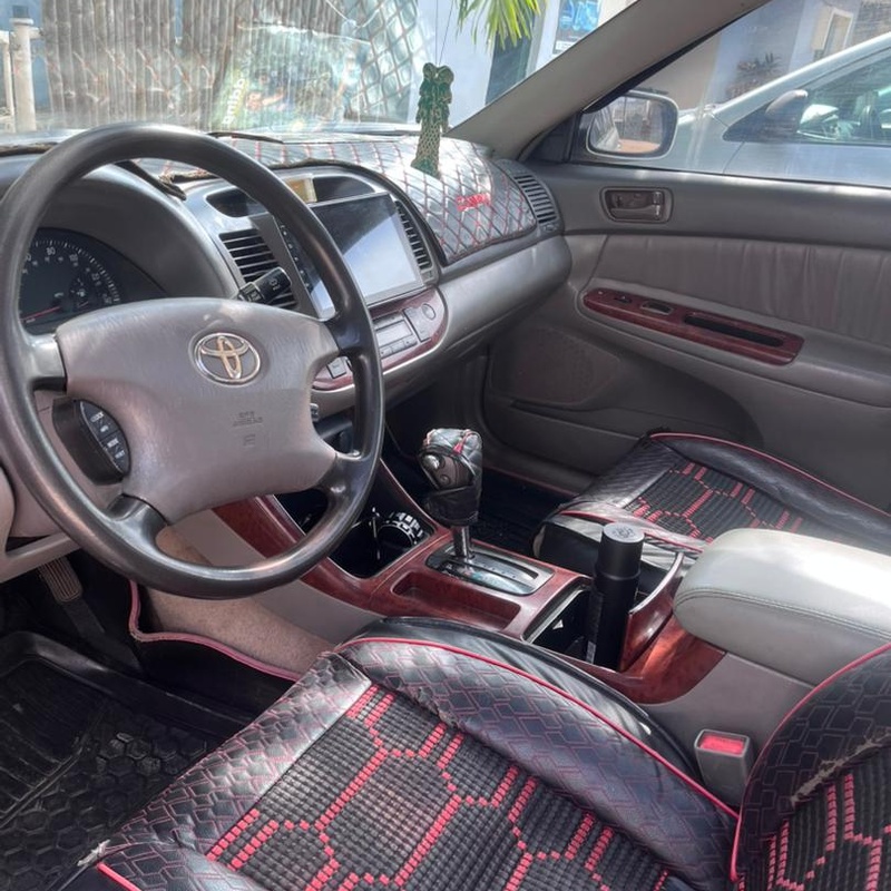 Toyota Camry XLE full option 2002 for Sale  image