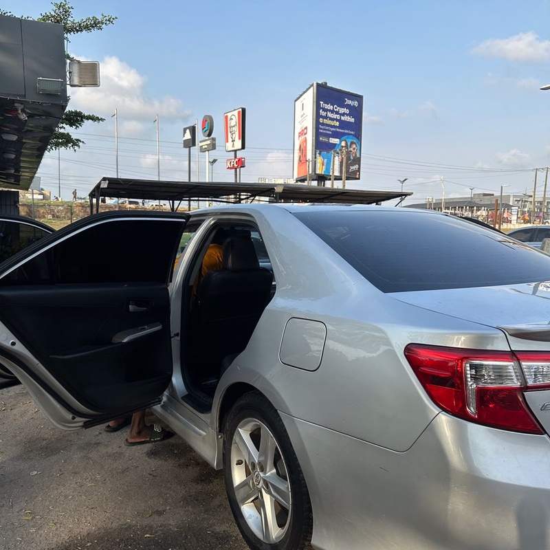Neatly Used Toyota Camry 2014 For Sale in Lagos  image
