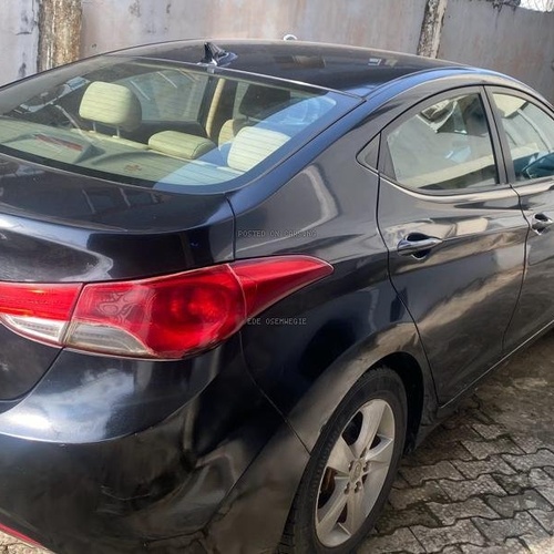 CLEAN 2012 HYUNDAI ELANTRA FOR SALE IN EDO STATE
