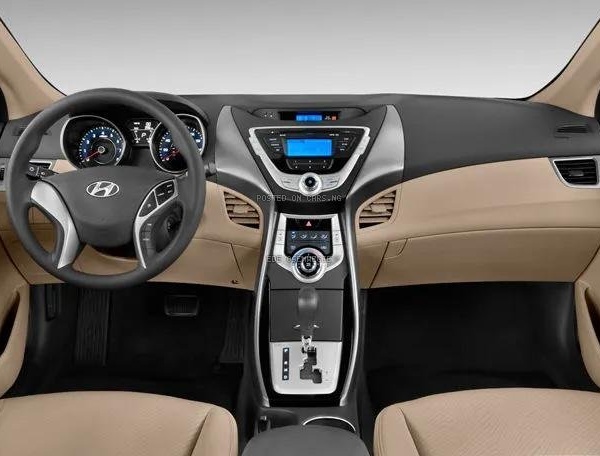 CLEAN 2012 HYUNDAI ELANTRA FOR SALE IN EDO STATE