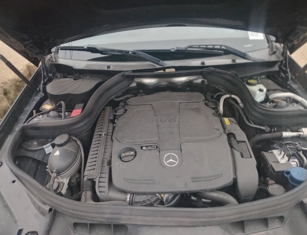 Mercedes Benz GLK350 2015 Model for Sale In Lagos