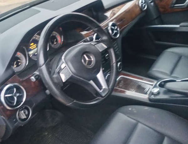 Mercedes Benz GLK350 2015 Model for Sale In Lagos