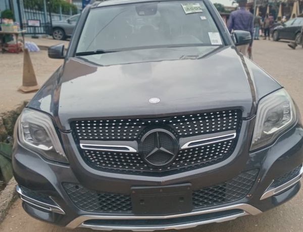 Mercedes Benz GLK350 2015 Model for Sale In Lagos