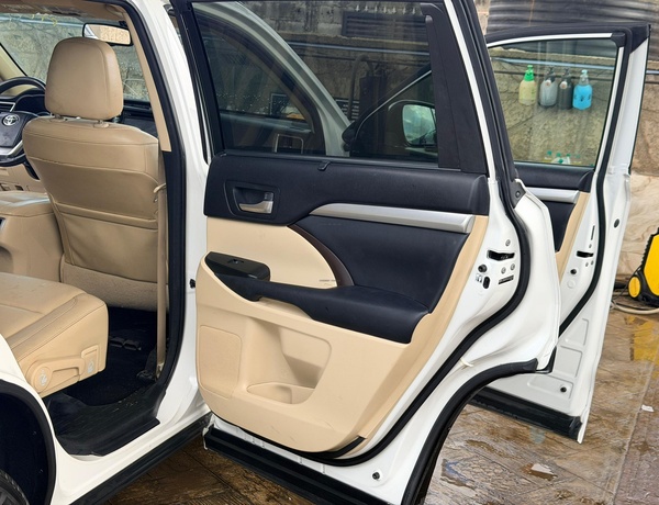 Foreign Used Toyota Highlander 2014 Model