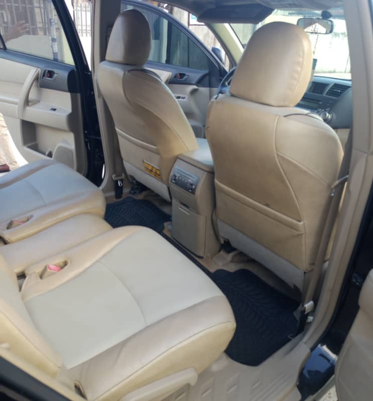 Toyota Highlander 2012 for Sale in Portharcourt image