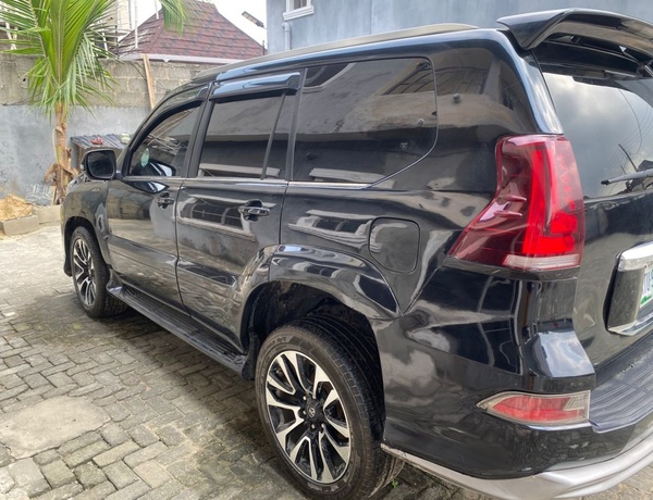 LEXUS GX470 UPGRADE TO GX460 2006 FOR SALE IN LAGOS
