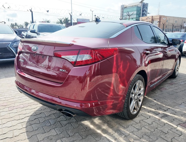 Foreign Used 2013 Kia Optima SXL for Sale In Lagos