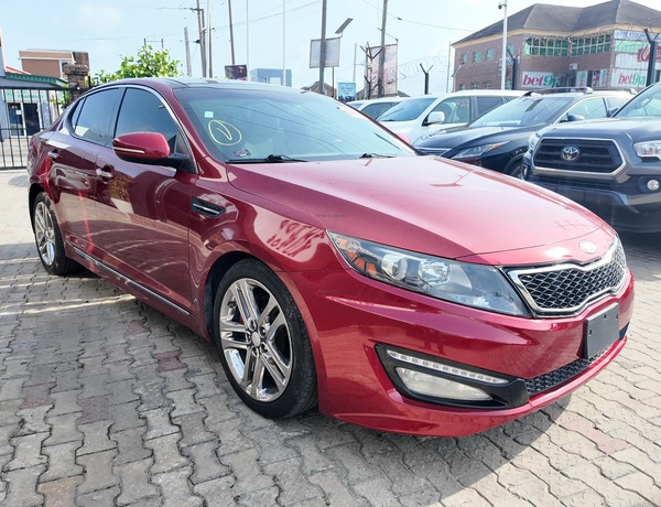 Foreign Used 2013 Kia Optima SXL for Sale In Lagos