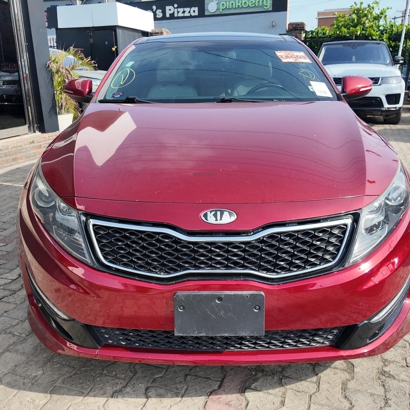 Foreign Used 2013 Kia Optima SXL for Sale In Lagos image