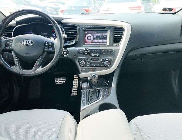 Foreign Used 2013 Kia Optima SXL for Sale In Lagos