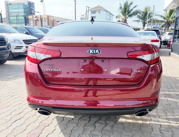 Foreign Used 2013 Kia Optima SXL for Sale In Lagos