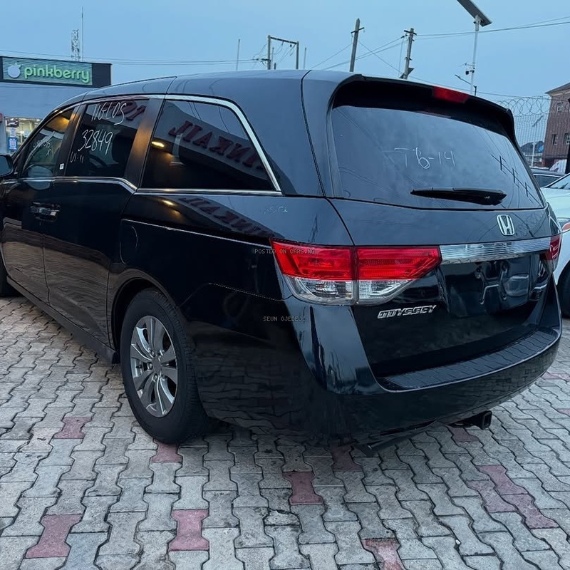 2014 Honda Odyssey Ex-l for Sale In Lagos image