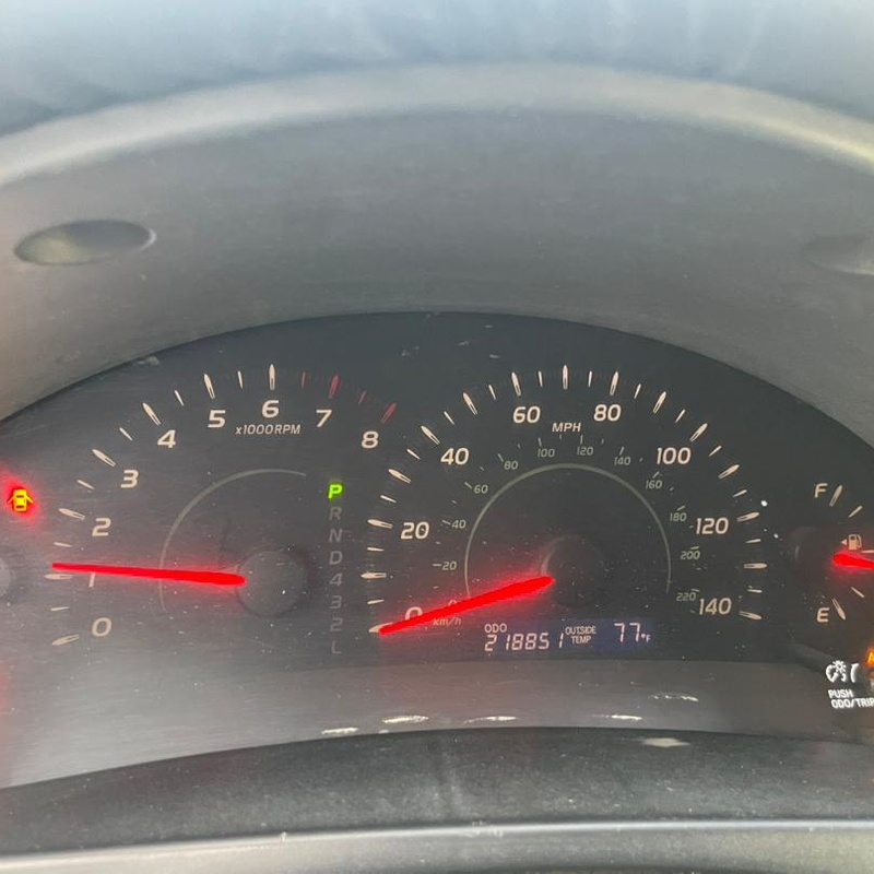 Sharp 2009/2010 Toyota Camry for Sale In Lagos image