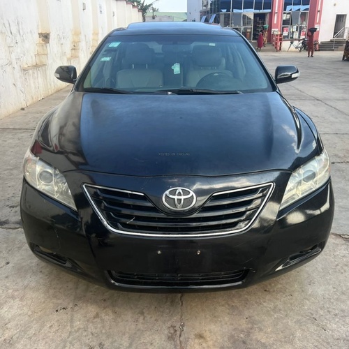 Reg Toyota Camry Model 2009 XLE for Sale In Lagos