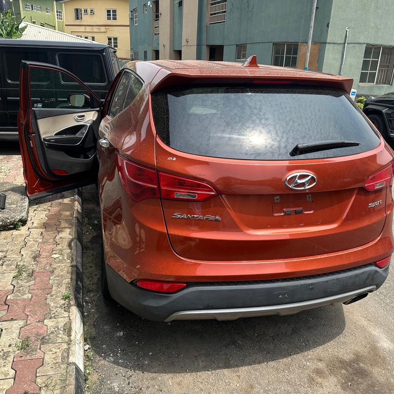 2014 Hyundai Santa Fe Sport for Sale In Lagos image