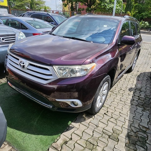 Neat Cheap Foreign Used Toyota Highlander 2012 for Sale In Lagos