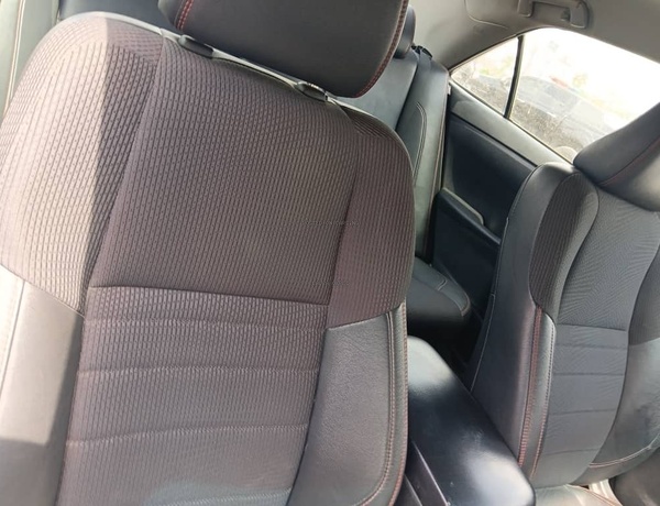 Neat Cheap Registered Toyota Camry 2016 for Sale In Lagos
