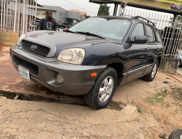 Cheap Registered Hyundai Santa Fe 2006 for Sale In Lagos
