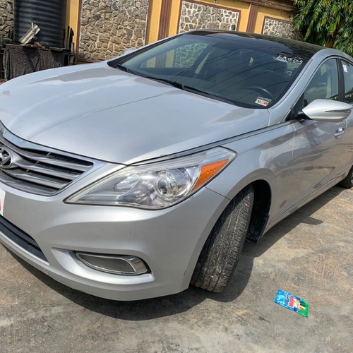 Neat Cheap Foreign Used Hyundai Azera 2012 for Sale In Lagos