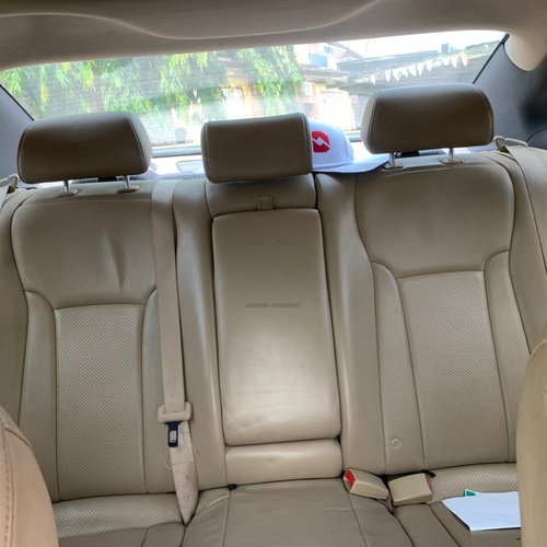 Neat Cheap Foreign Used Hyundai Azera 2012 for Sale In Lagos