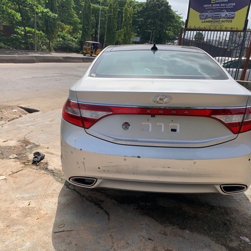Neat Cheap Foreign Used Hyundai Azera 2012 for Sale In Lagos