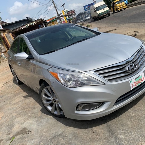 Neat Cheap Foreign Used Hyundai Azera 2012 for Sale In Lagos