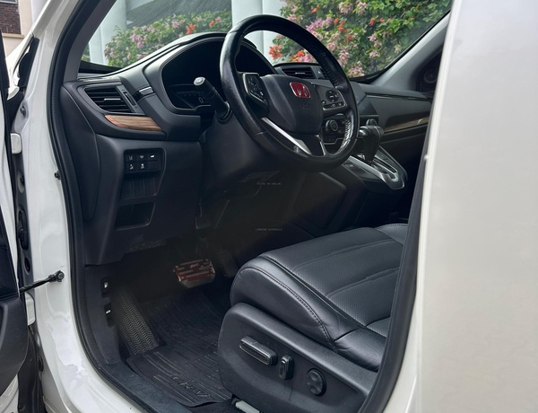 Neat Foreign Used Honda CRV 2018 for Sale In Edo State