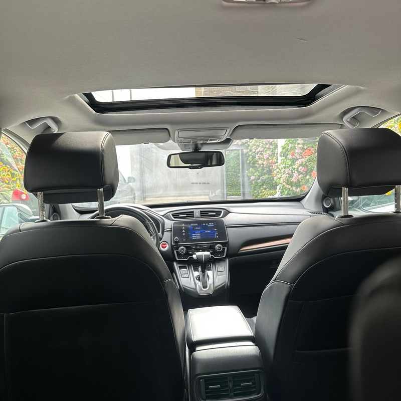 Neat Foreign Used Honda CRV 2018 for Sale In Edo State image