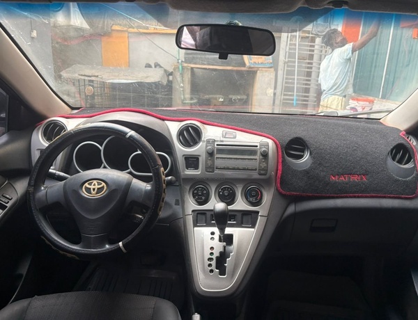 Registered Toyota Matrix 2008 for Sale In Lagos