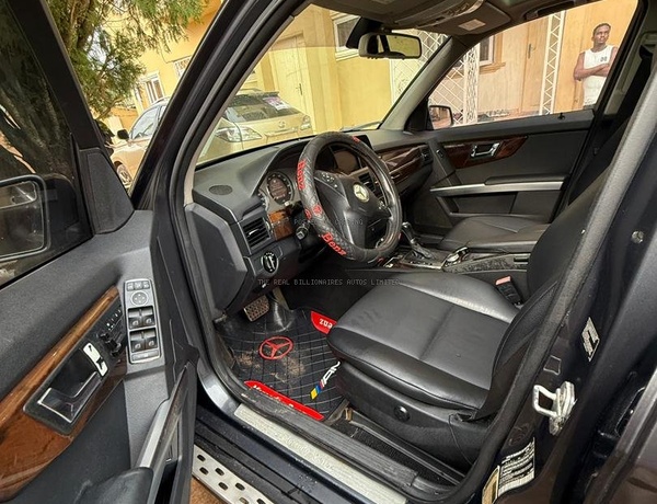 Mercedes Benz GLK350 2010 for Sale In Benin