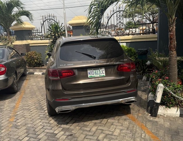 Foreign Used Mercedes Benz GLC 300 2017 for Sale In Lagos