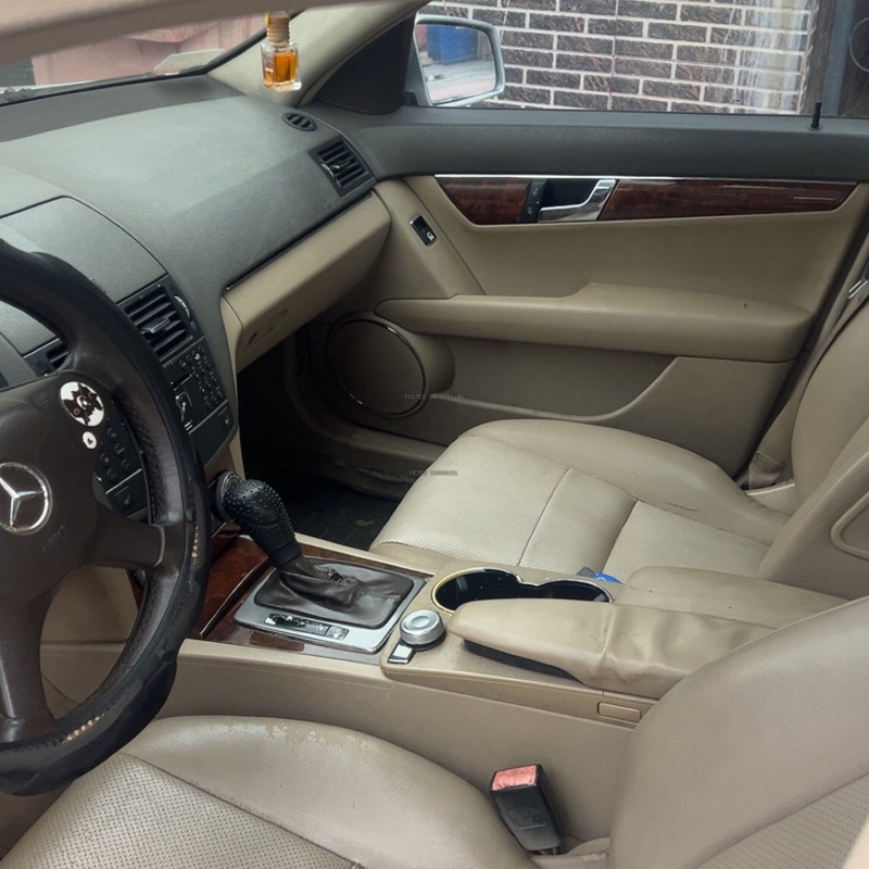 Mercedes Benz C300 2009 Naija Used for Sale In Lagos image