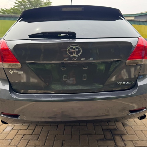Foreign Used Toyota Venza 2012 fullest option, Accident Free