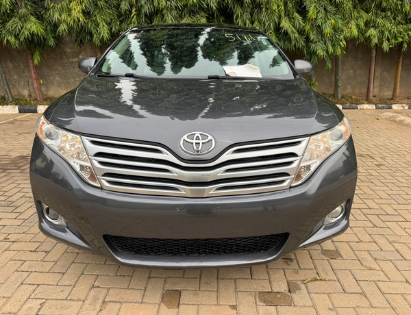 Foreign Used Toyota Venza 2012 fullest option, Accident Free