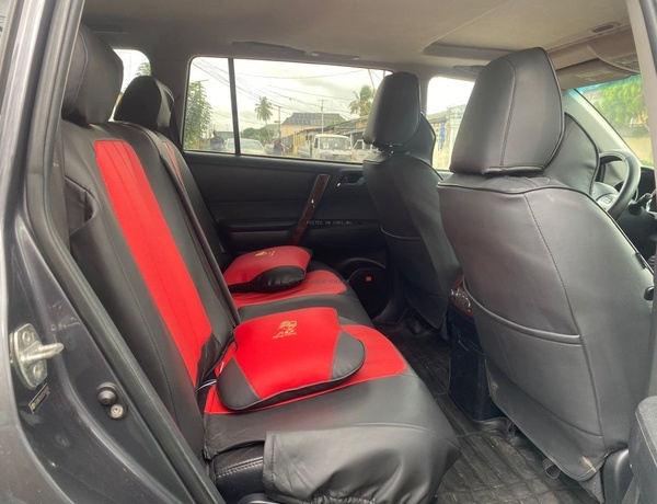 Toyota Highlander Limited 2012 in Lagos