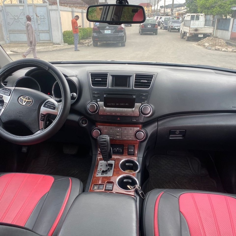 Toyota Highlander Limited 2012 in Lagos image
